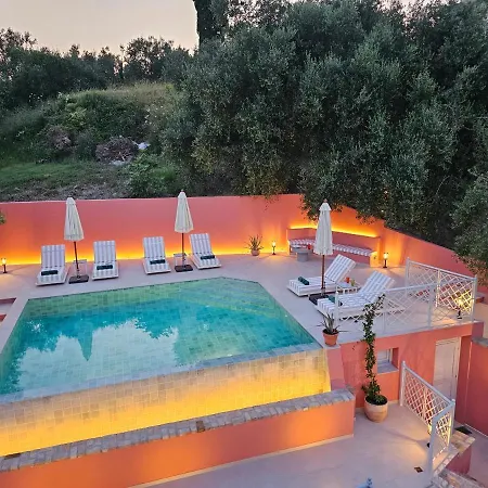 וילה Casa Dei Fiori *