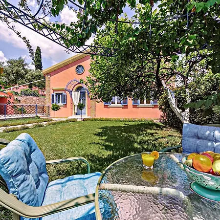 וילה Casa Dei Fiori